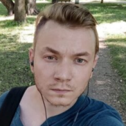 10 крутых смартфонов, которые в России ещё можно купить по старым ценам
